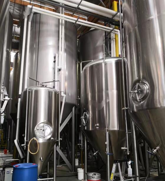 ���̰���